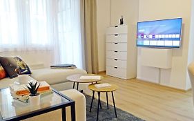 Apartment No15